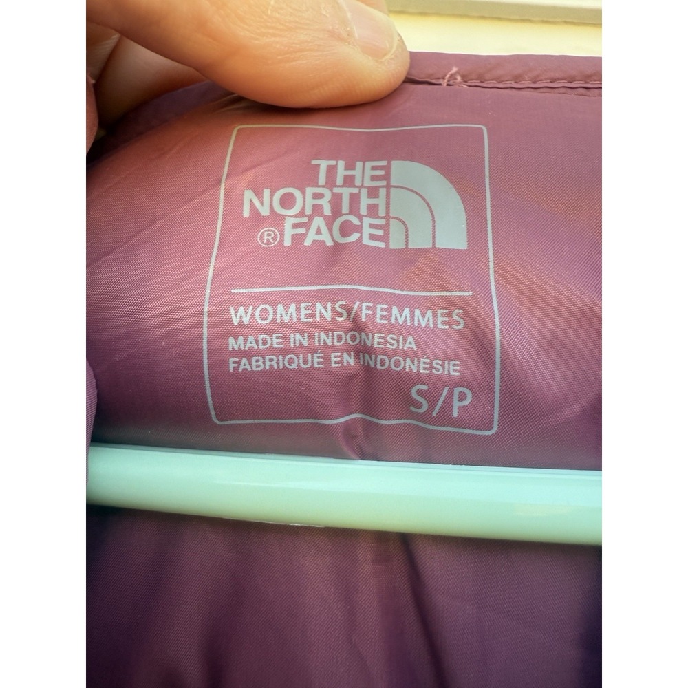 The North Face Endeavor Thermoball Quilted Hybrid Jacket Womens Plum Size Small - Picture 6 of 11